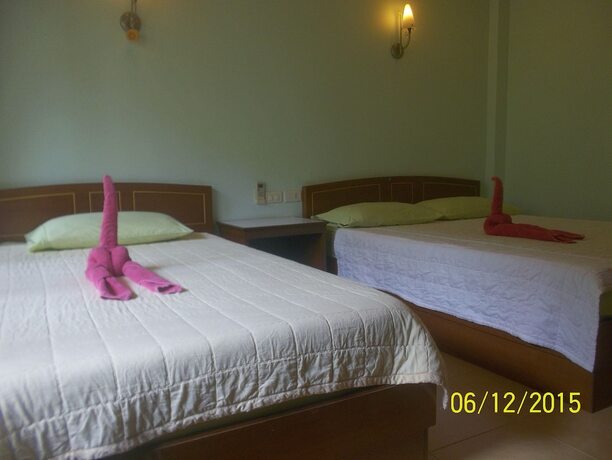 Imagen general del Hotel Black and White Bungalows. Foto 8