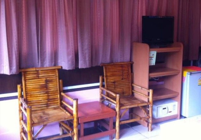 Imagen general del Hotel Black and White Bungalows. Foto 11