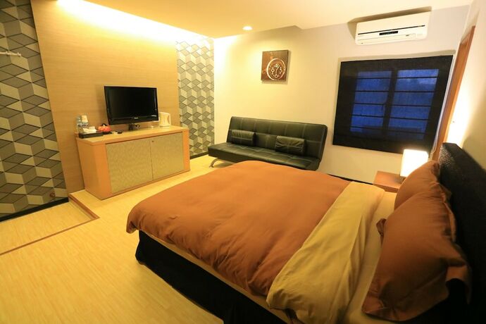 Imagen general del Hotel Black and White Inn. Foto 11