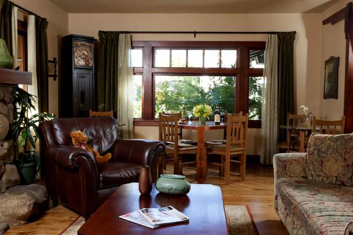 Imagen de los interiores del Hotel Blackbird Inn. Foto 20
