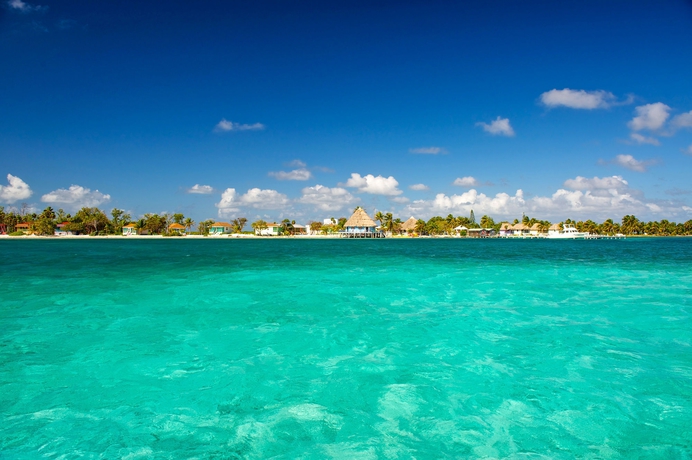 Imagen de los exteriores del Hotel Blackbird Resort. Foto 10