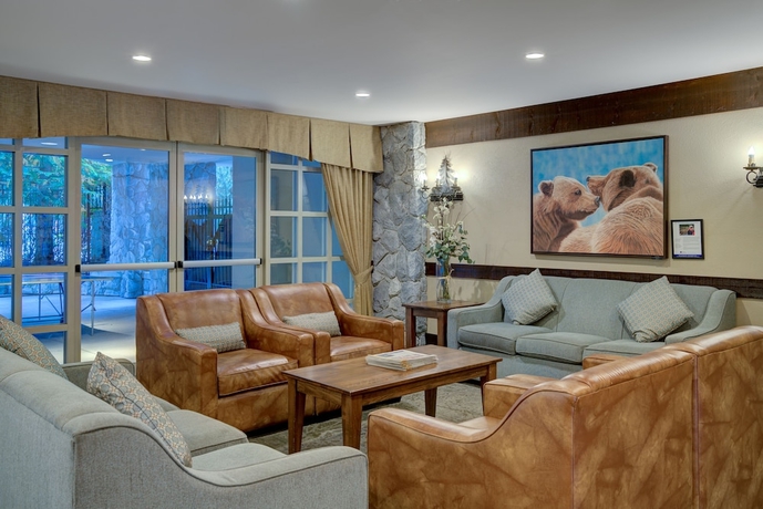 Imagen de los interiores del Hotel Blackcomb Springs Suites By Clique. Foto 15