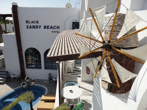 Imagen de los exteriores del Hotel Blacksandy Beach. Foto 6
