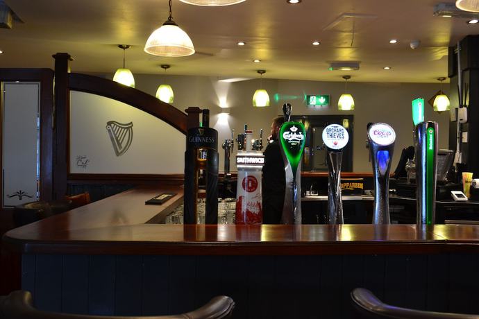 Imagen del bar/restaurante del Hotel Blackwater Lodge. Foto 7