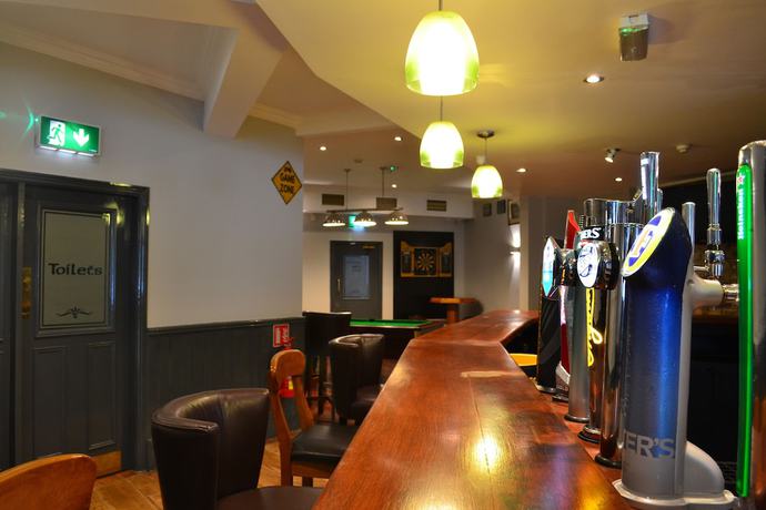 Imagen del bar/restaurante del Hotel Blackwater Lodge. Foto 9