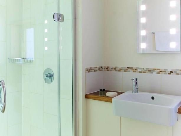 Imagen de los interiores del Hotel Blackwood Forest Silver Birch Wheelchair Accessible Cabin. Foto 9