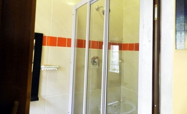 Imagen de la habitación del Hotel Blackwood Guest House. Foto 16