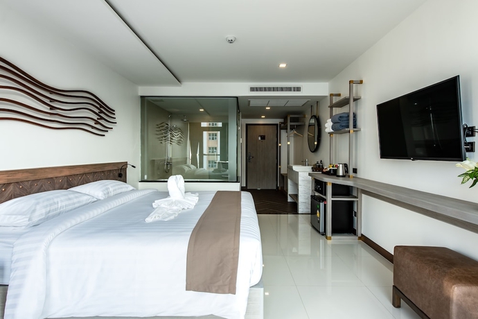 Imagen de la habitación del Hotel Blackwoods Pattaya. Foto 8