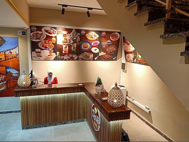 Imagen de los interiores del Hotel Bladi Suite Oran. Foto 12