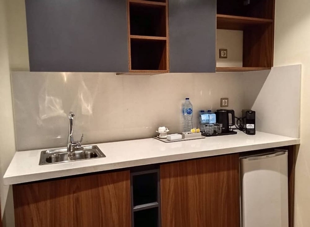 Imagen de la habitación del Hotel Bladi Suite Oran. Foto 10
