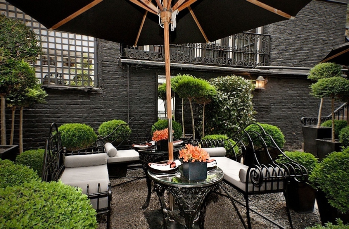 Imagen de los exteriores del Hotel Blakes London. Foto 10