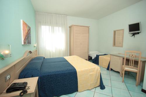 Imagen de la habitación del Hotel Blanc, Casoria. Foto 7