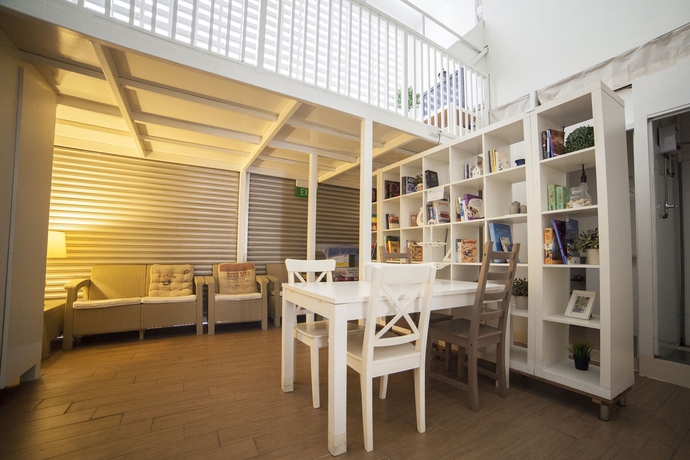 Imagen de los interiores del Hotel Blanc Inn - Hostel. Foto 16