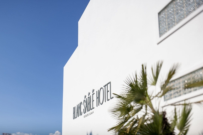 Imagen general del Hotel Blanc Sable. Foto 3
