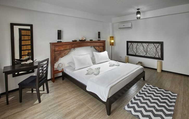 Imagen de la habitación del Hotel Blanco Beach Resort. Foto 17