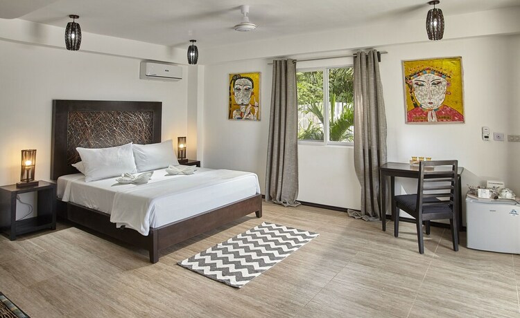 Imagen de la habitación del Hotel Blanco Beach Resort. Foto 25