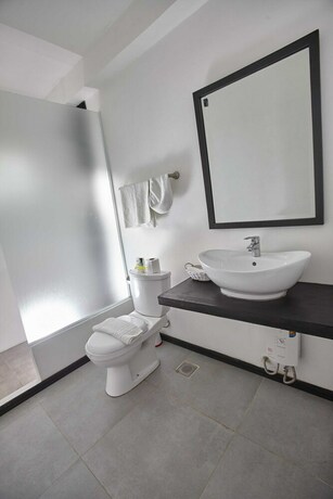 Imagen de la habitación del Hotel Blanco Beach Resort. Foto 27