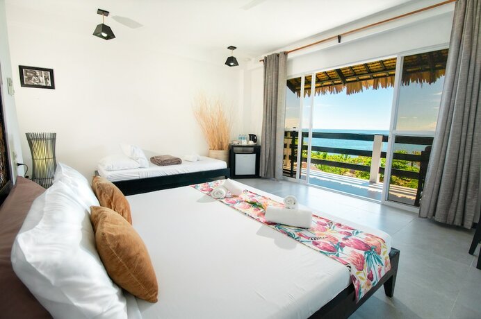 Imagen de la habitación del Hotel Blanco Beach Resort. Foto 31