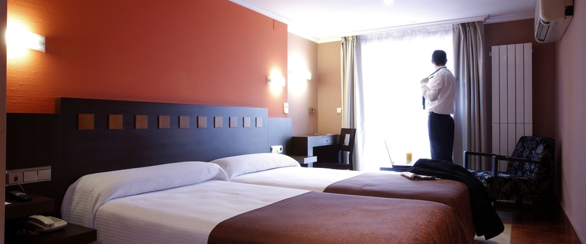 Imagen de la habitación del Hotel Blanco. Foto 7