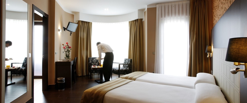 Imagen de la habitación del Hotel Blanco, Navia. Foto 5