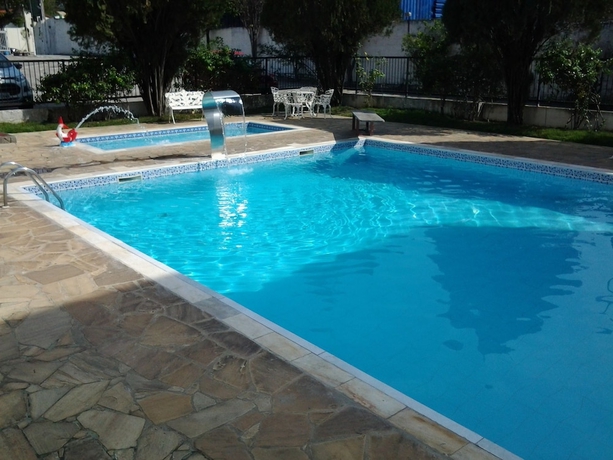 Imagen de la piscina del Hotel Blanco Palace. Foto 18