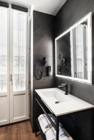 Imagen de la habitación del Hotel Blanq Gran v&iacute;a. Foto 3