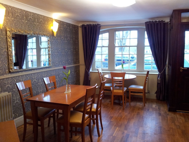 Imagen del bar/restaurante del Hotel Blarney Castle. Foto 3