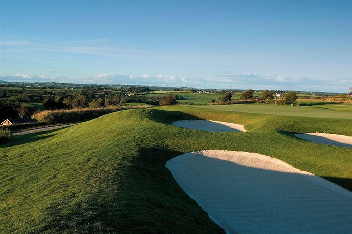 Imagen de los exteriores del Hotel Blarney Golf Resort. Foto 7
