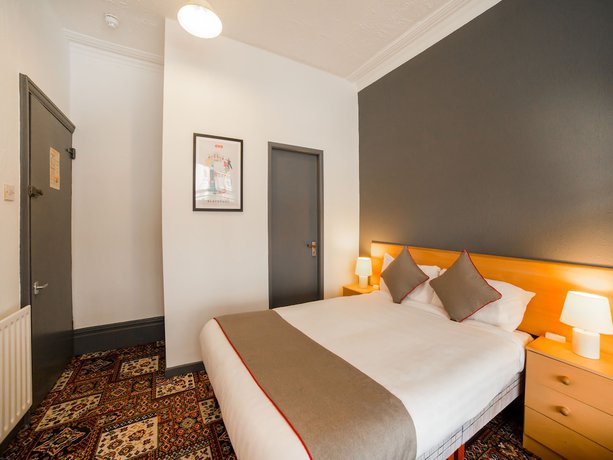 Imagen de la habitación del Hotel Blarney Stone. Foto 10