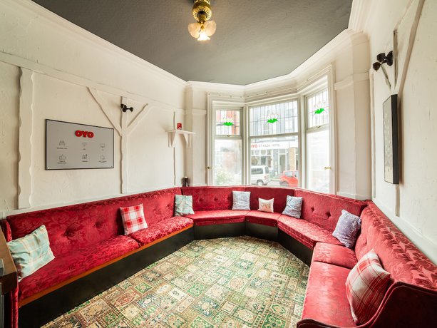 Imagen de los interiores del Hotel Blarney Stone. Foto 20