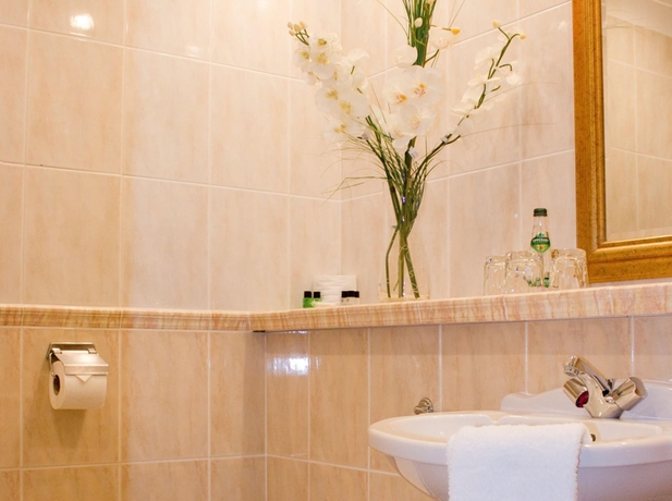 Imagen de la habitación del Hotel Blarney Woollen Mills Hotel, BW Signature Collection. Foto 15