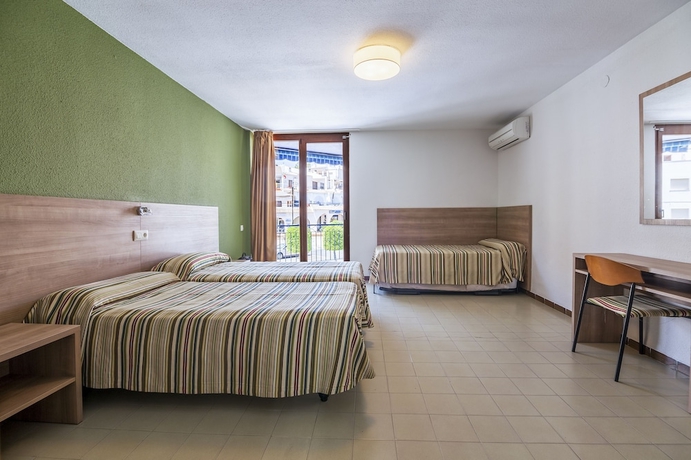 Imagen de la habitación del Hotel Blasón Junior. Foto 14