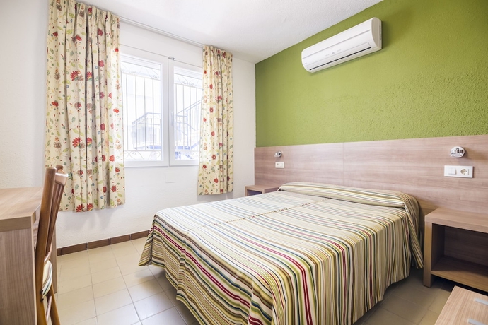 Imagen de la habitación del Hotel Blasón Junior. Foto 17