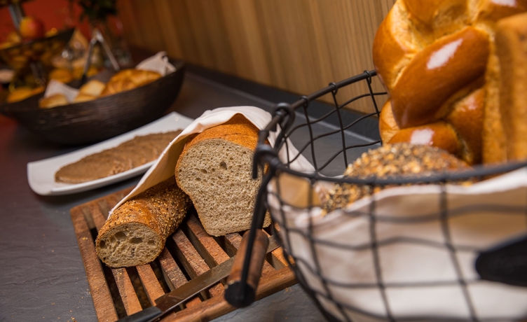 Imagen del bar/restaurante del Hotel Blattnerhof. Foto 5