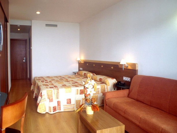 Imagen general del Hotel Blaucel. Foto 7