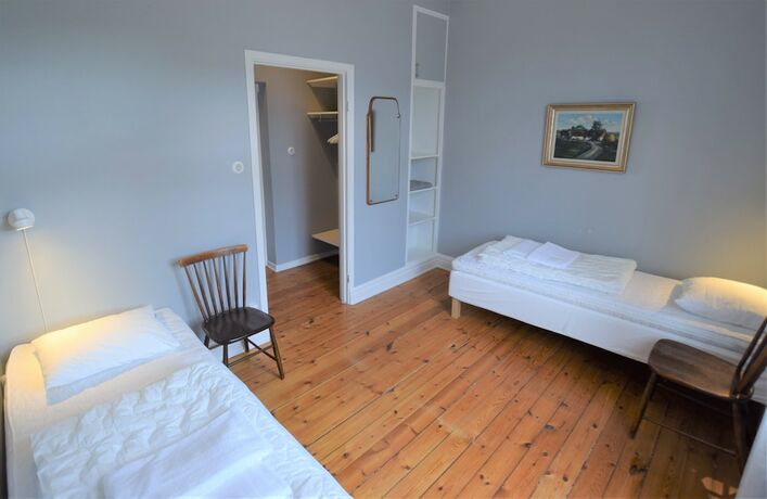 Imagen general del Hotel Bl&auml;singe G&aring;rd Kullabygden - Hostel. Foto 11