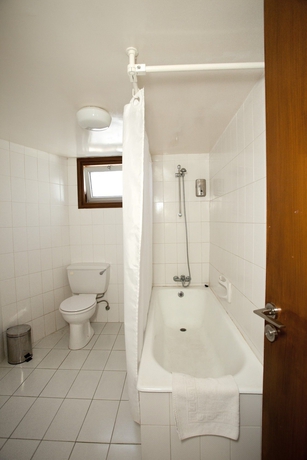 Imagen de la habitación del Hotel Blazer Residence. Foto 3