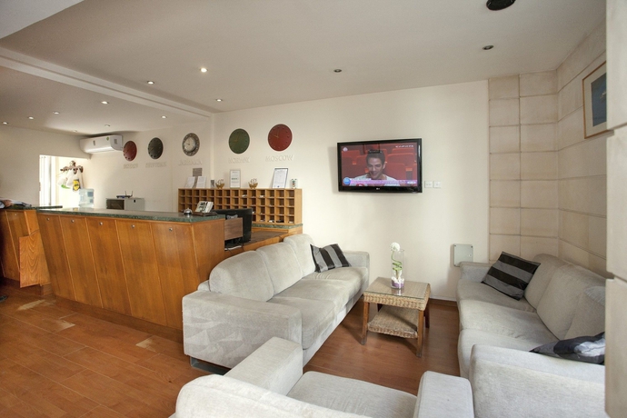 Imagen de los interiores del Hotel Blazer Residence. Foto 15