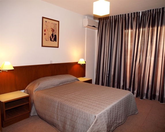 Imagen de la habitación del Hotel Blazer Residence. Foto 5