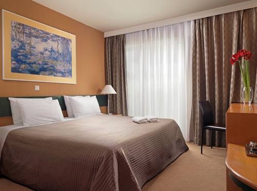 Imagen general del Hotel Blazer Suites Hotel. Foto 6