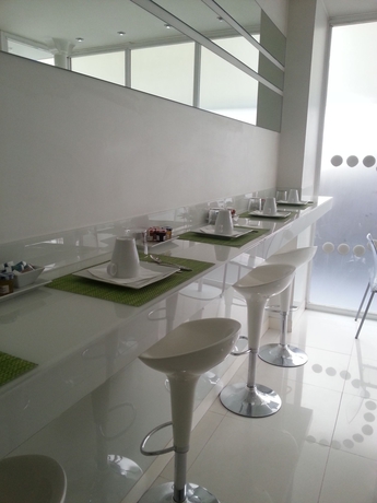 Imagen del bar/restaurante del Hotel Blc Design Hotel. Foto 3