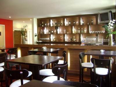 Imagen del bar/restaurante del Hotel Blend Flat. Foto 2