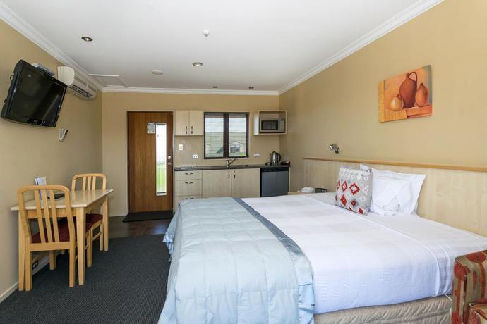 Imagen de la habitación del Hotel Blenheim Spa Motor Lodge. Foto 6