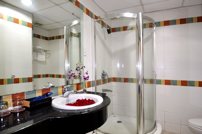 Imagen de la habitación del Hotel Blessing 1 Hotel. Foto 11