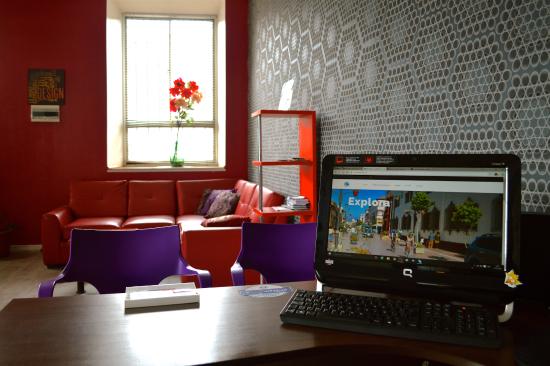 Imagen de la habitación del Hotel Bleu Blanc. Foto 4