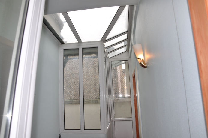 Imagen de los interiores del Hotel Bleu De Grenelle. Foto 6