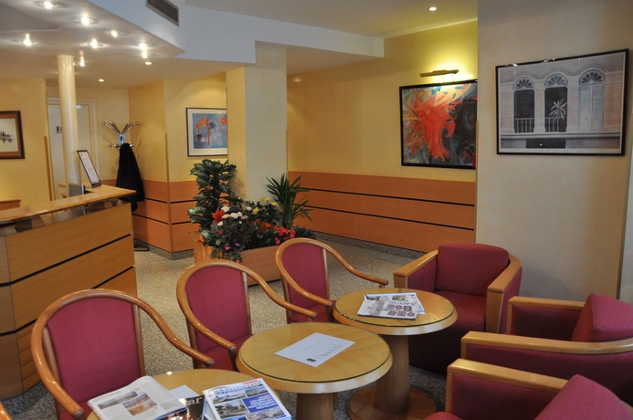 Imagen de los interiores del Hotel Bleu De Grenelle. Foto 7