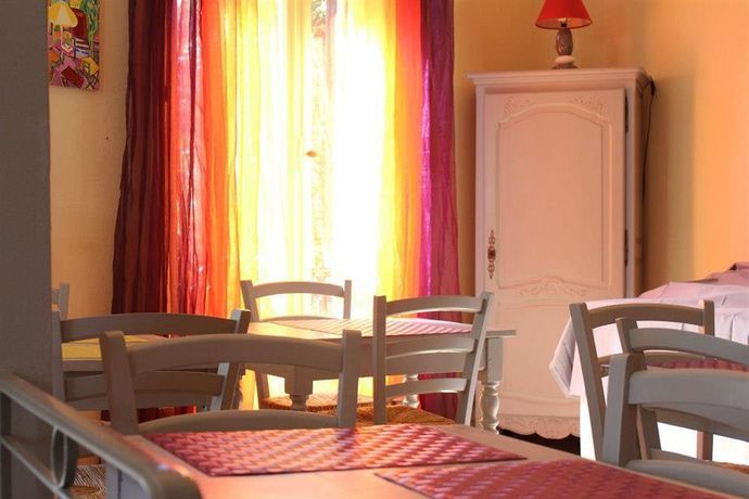 Imagen de la habitación del Hotel Bleu Riviera. Foto 4