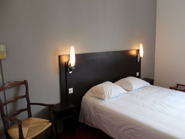 Imagen de la habitación del Hotel Bleu Riviera. Foto 8