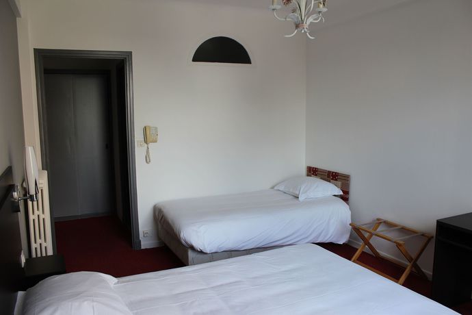 Imagen de los interiores del Hotel Bleu Riviera. Foto 16